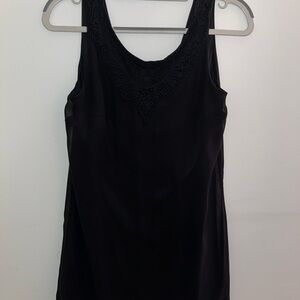 Black Sleeveless V-Neck Chiffon Overlay Dress